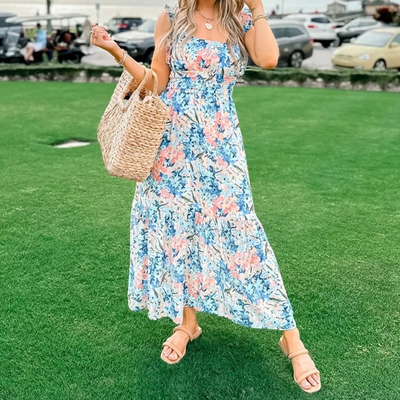 Abercrombie & Fitch Floral Blue and Pink Maxi Dress - Picture 11 of 11